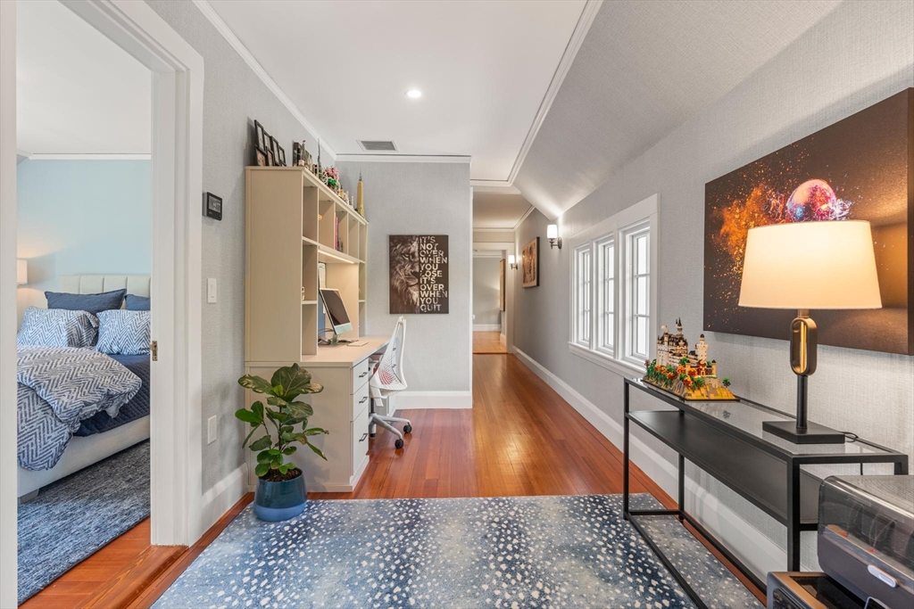 10 Burnham Road Newton, MA 02465 - Photo 21 of 29