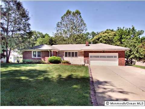 315 Line Road Aberdeen, NJ 07747 - Photo 1 of 3 Primary Photo