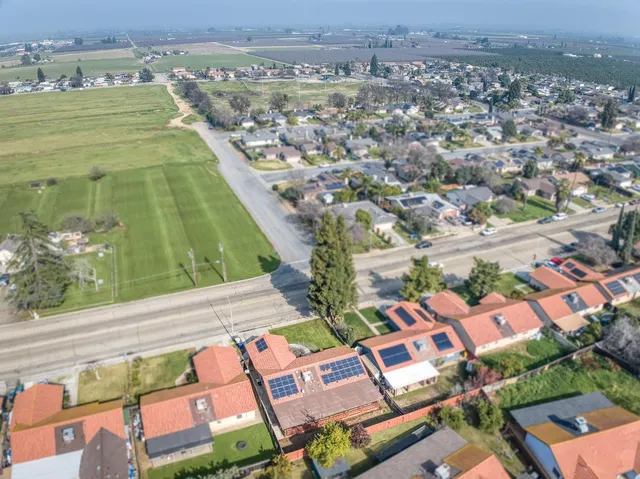 $394,900 | 983 Church Avenue, Sanger, CA 93657