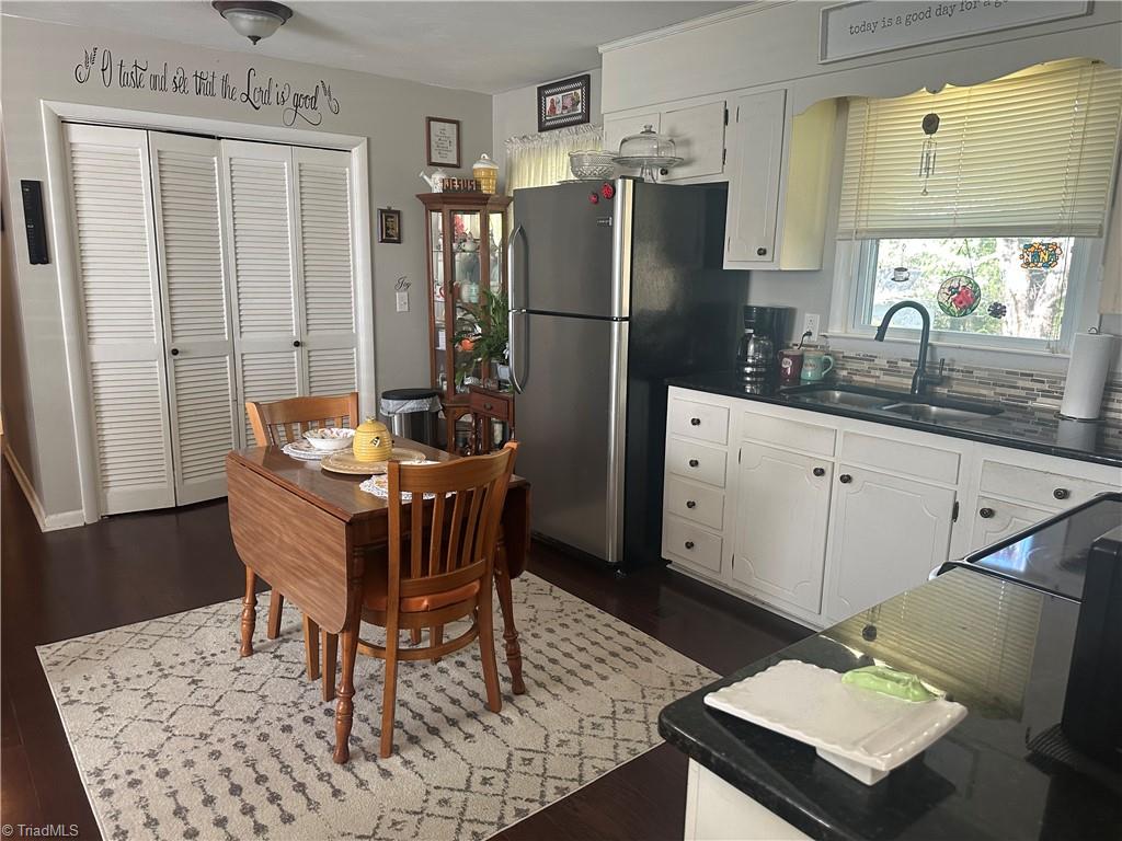 784 White Pines Country Club Road Mount Airy, NC 27030 - Photo 12 of 28