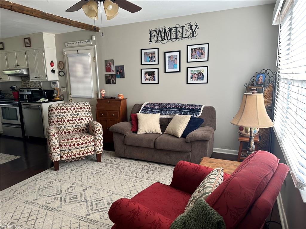 784 White Pines Country Club Road Mount Airy, NC 27030 - Photo 6 of 28