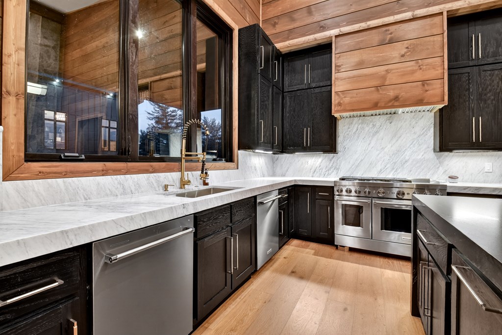 156 Coles Crossing Road Mineral Bluff, GA 30559 - Photo 16 of 97