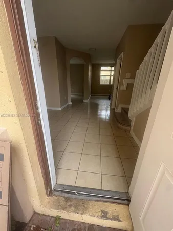 $2,100 | 1690 Northeast 33rd Avenue, Unit 1096, Homestead, FL 33033