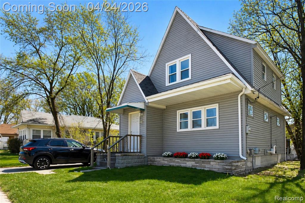 2140 East Bristol Road Burton, MI 48529 - Photo 1 of 13 Gallery Image 1