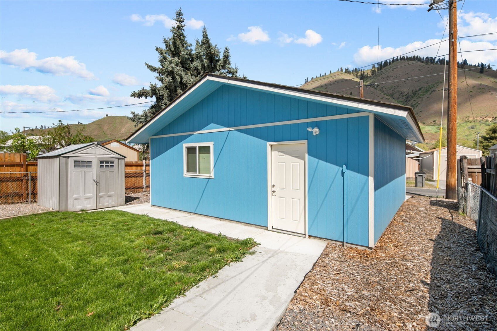 209 Elberta Avenue Cashmere, WA 98815 - Photo 26 of 32