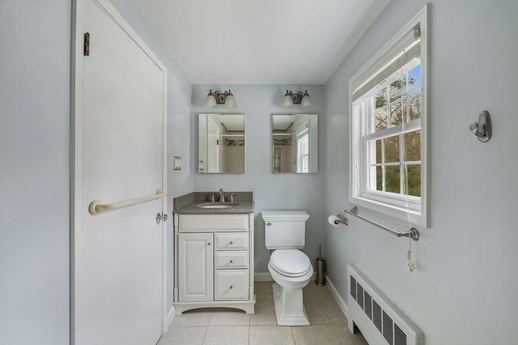 17 Longmeadow Road Hingham, MA 02043 - Photo 21 of 36 Gallery Image 21