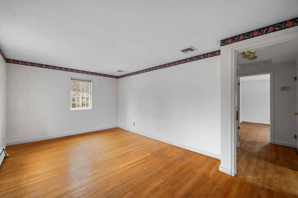 17 Longmeadow Road Hingham, MA 02043 - Photo 23 of 36 Gallery Image 23