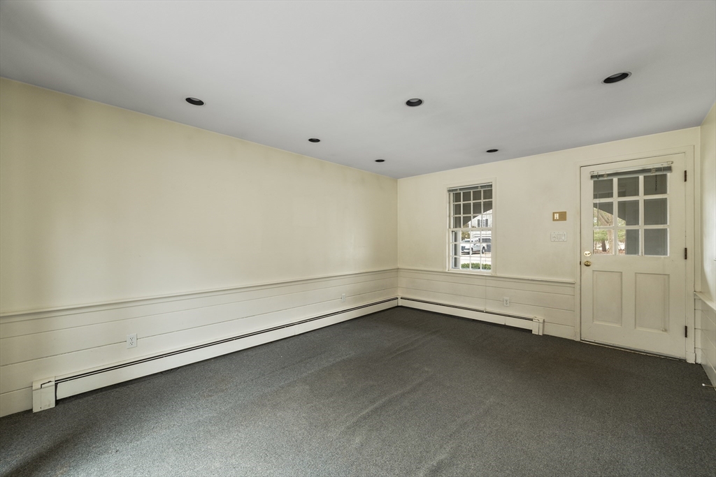 17 Longmeadow Road Hingham, MA 02043 - Photo 6 of 36 Gallery Image 6