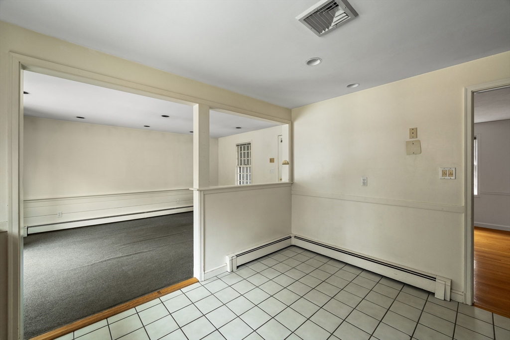 17 Longmeadow Road Hingham, MA 02043 - Photo 10 of 36 Gallery Image 10