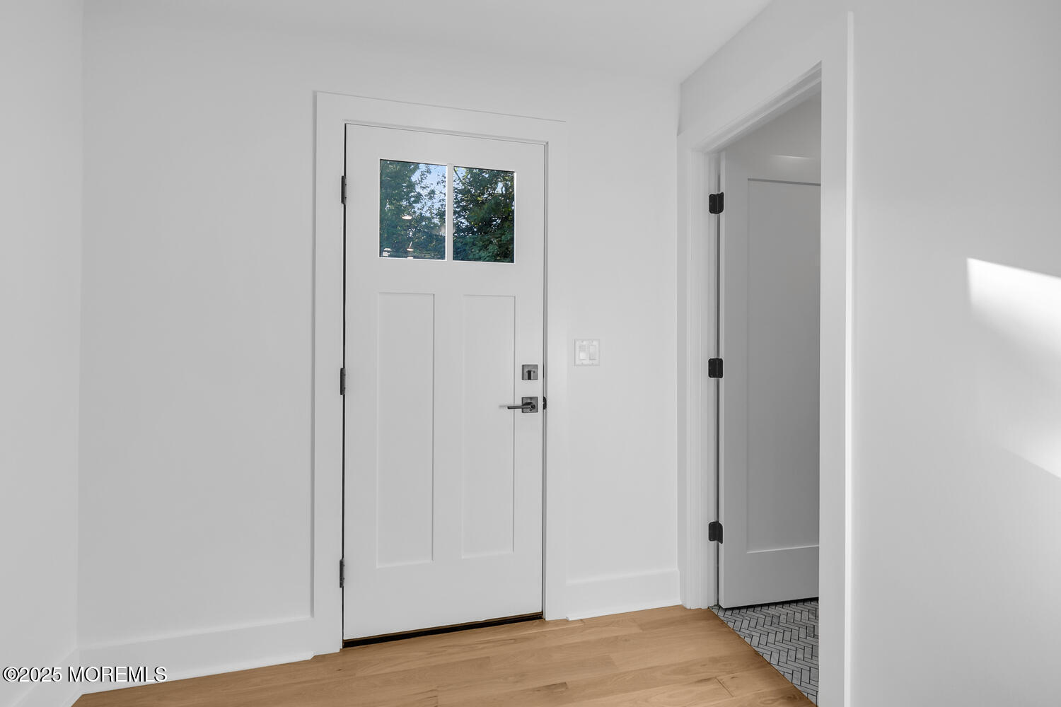 514-516 River Road Fair Haven, NJ 07704 - Photo 23 of 49 a view of an empty room and window