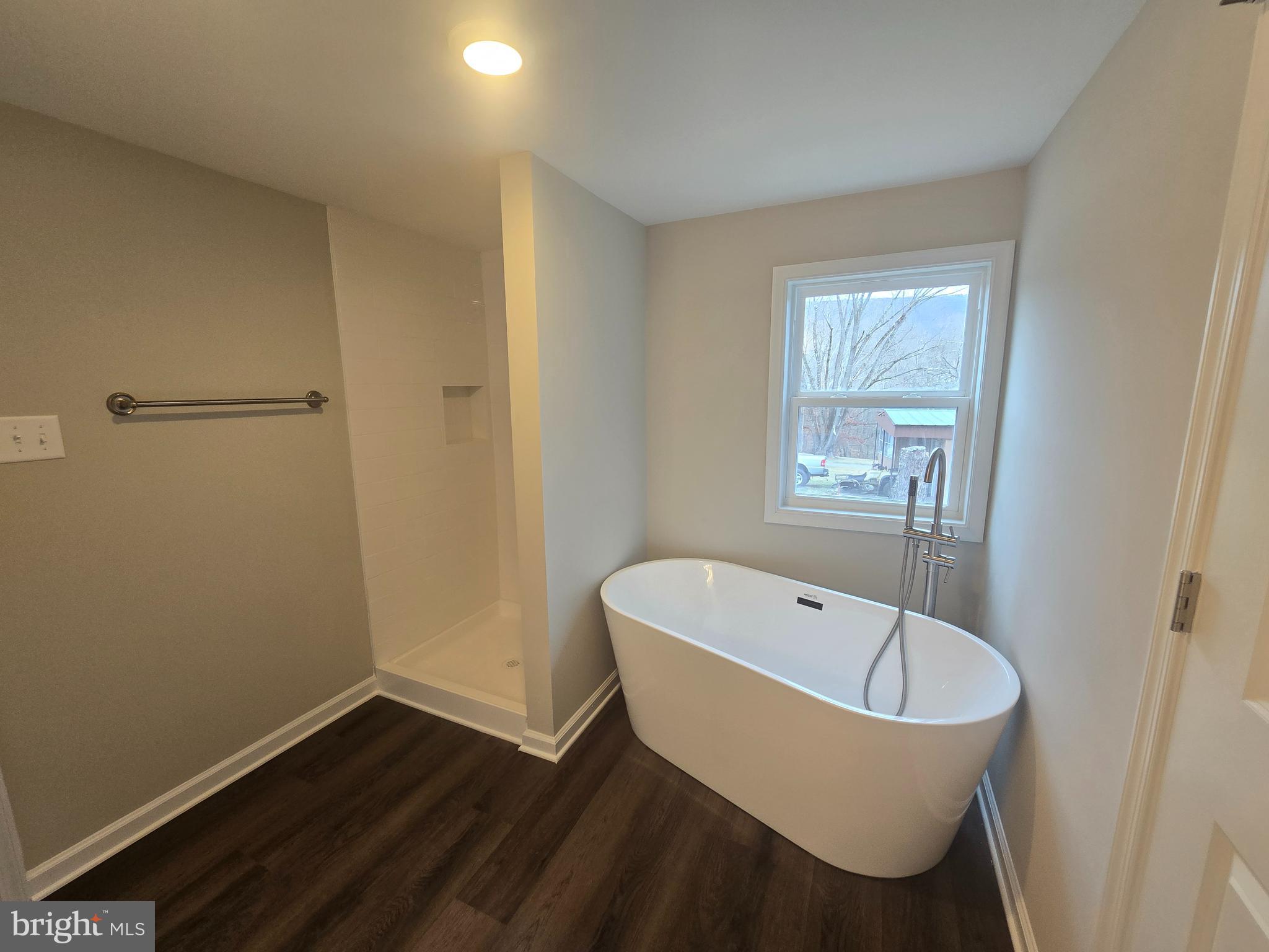 183 Engle Road Harpers Ferry, WV 25425 - Photo 13 of 31 Gallery Image 13