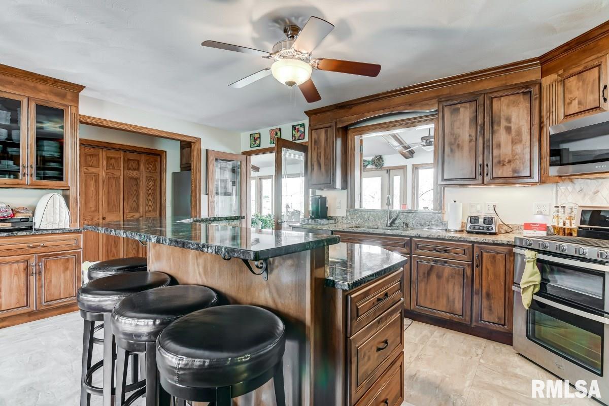 30 Hazel Dell Lane Springfield, IL 62712 - Photo 14 of 50 Gallery Image 14
