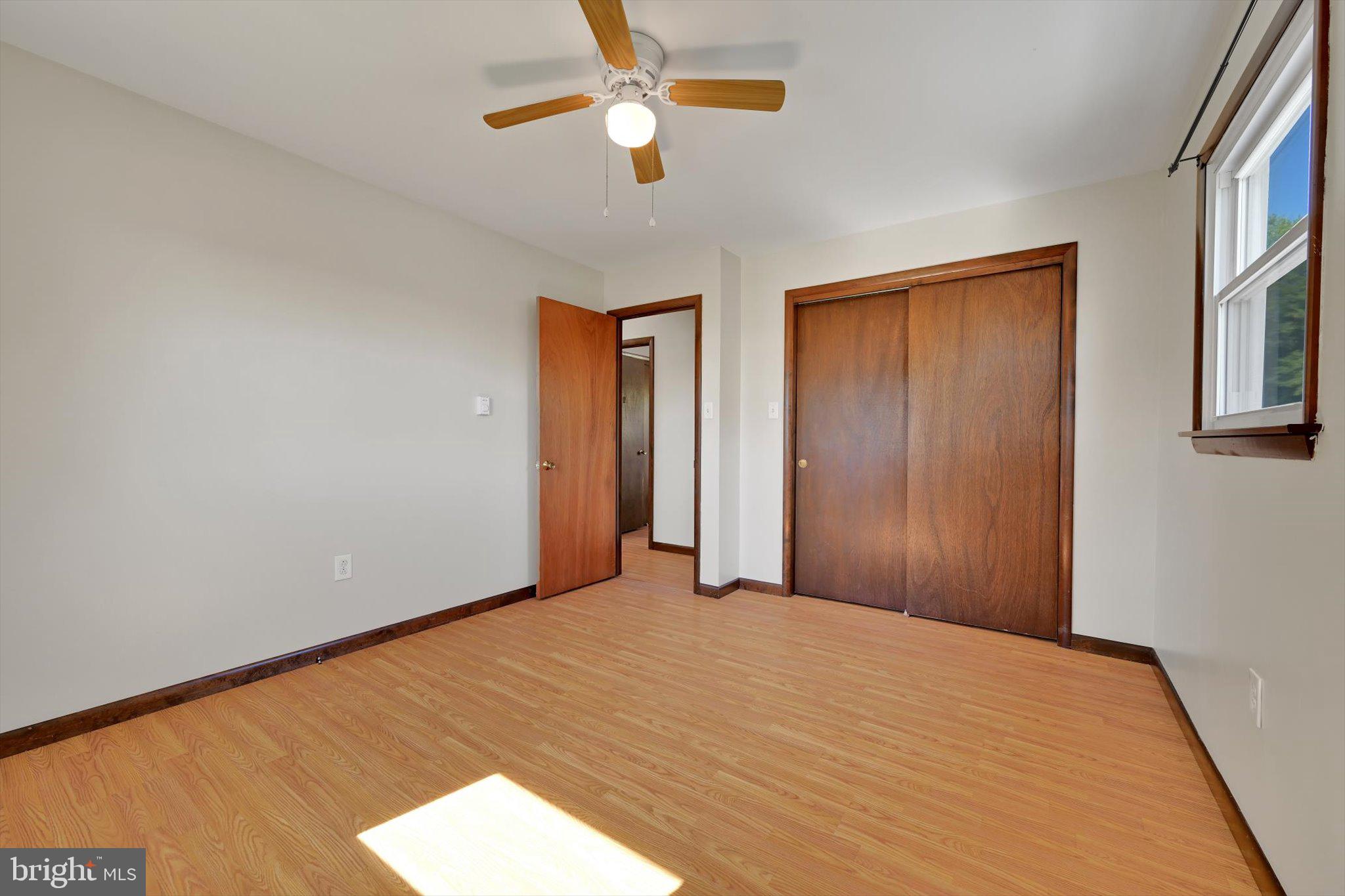 34 Fairland Road Manheim, PA 17545 - Photo 22 of 41 Bedroom #2
