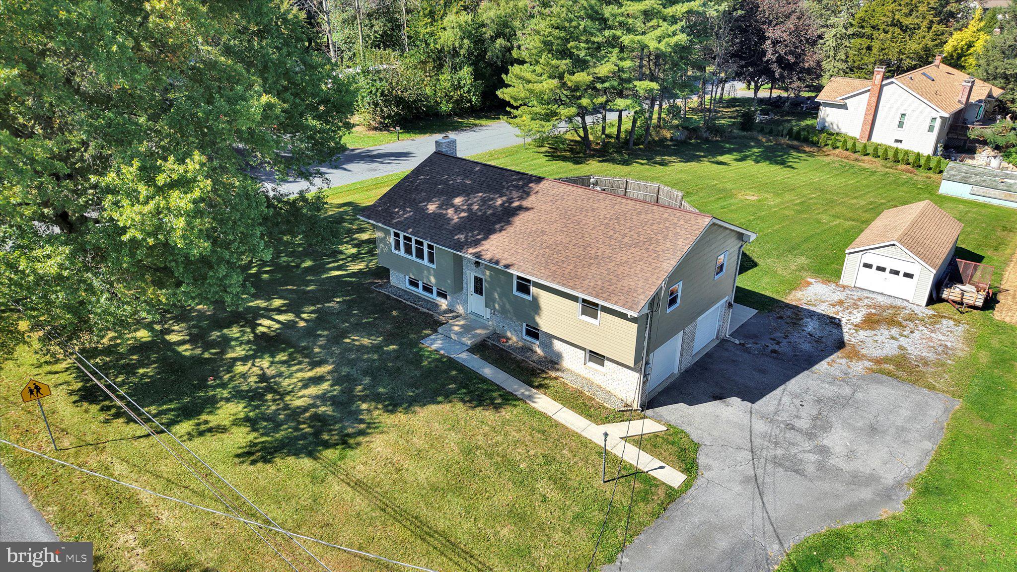 34 Fairland Road Manheim, PA 17545 - Photo 5 of 41 Aerial Front