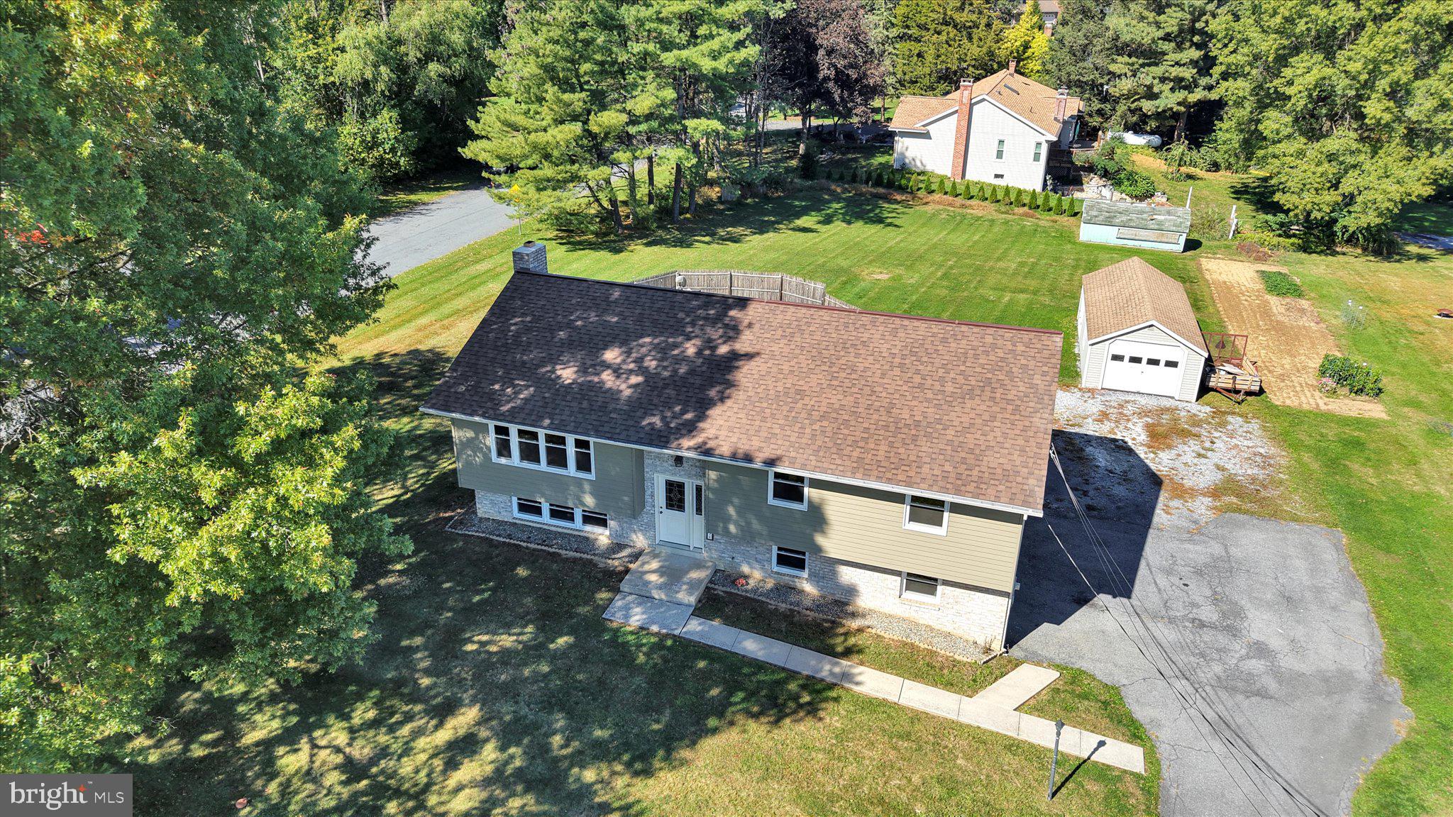 34 Fairland Road Manheim, PA 17545 - Photo 6 of 41 Aerial Full Yard
