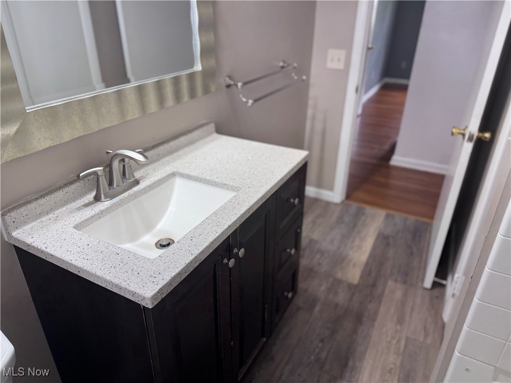 1422 Lorimer Road Cleveland, OH 44134 - Photo 9 of 14