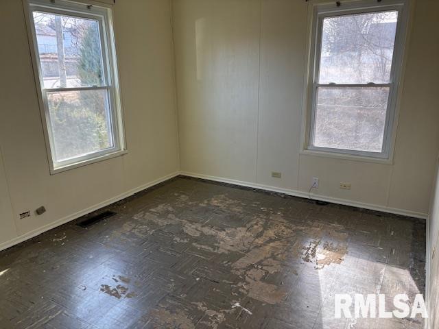 1012 South 15th Street Quincy, IL 62301 - Photo 8 of 12