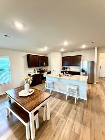 $2,200 | 5334 Samuel Run, Bryan, TX 77807