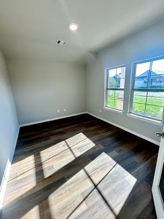 $2,200 | 5334 Samuel Run, Bryan, TX 77807