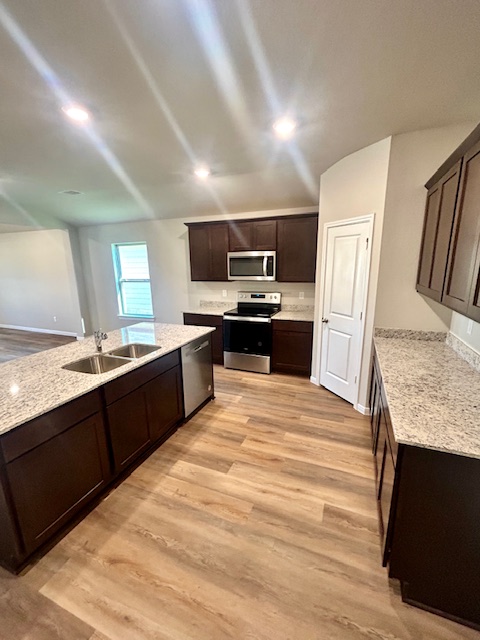 5334 Samuel Run Bryan, TX 77807 - Photo 6 of 20