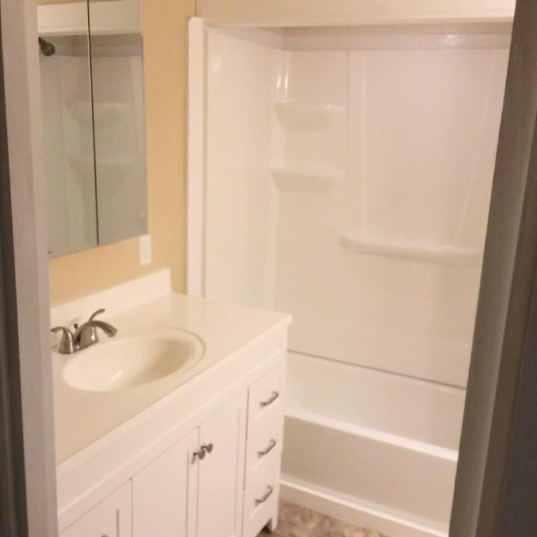 195 Hudson Road Corinth, ME 04427 - Photo 16 of 29 Bathroom
