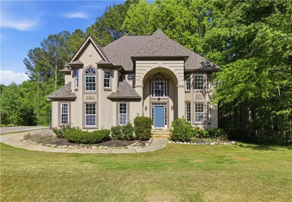 $369,000 | 3322 Hunters Hill Drive, Lithonia, GA 30038