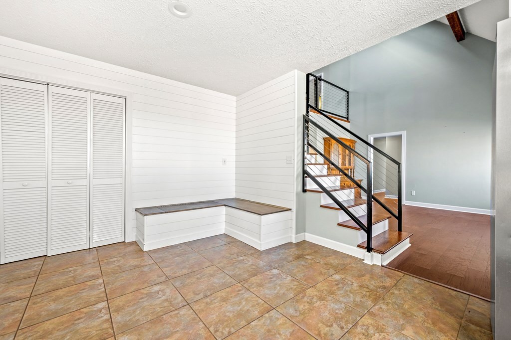 2040 Maples Branch Road Sevierville, TN 37876 - Photo 11 of 40 a view of an empty room
