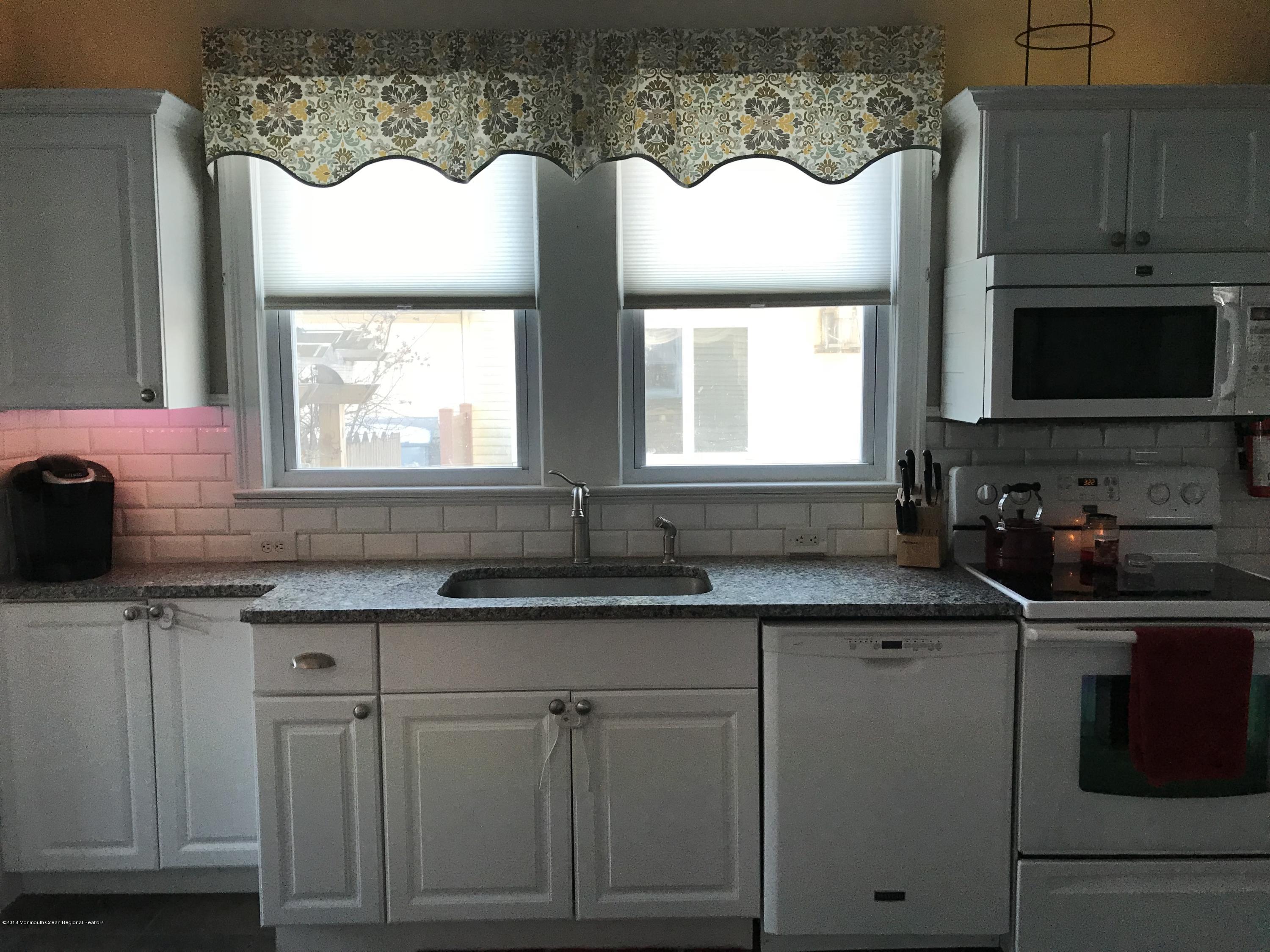 46 West George Street Freehold, NJ 07728 - Photo 11 of 26 IMG_3246
