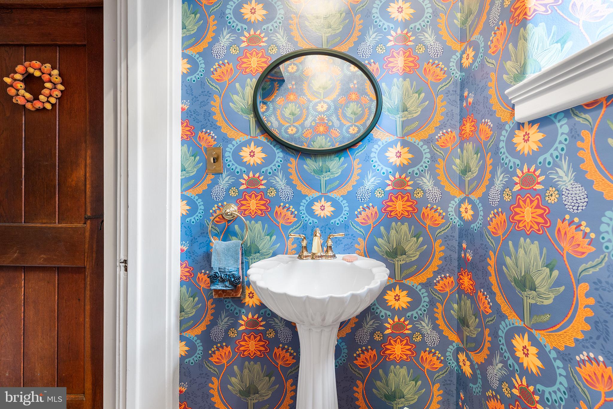 479 Cassatt Road Berwyn, PA 19312 - Photo 17 of 59 1st flr powder room