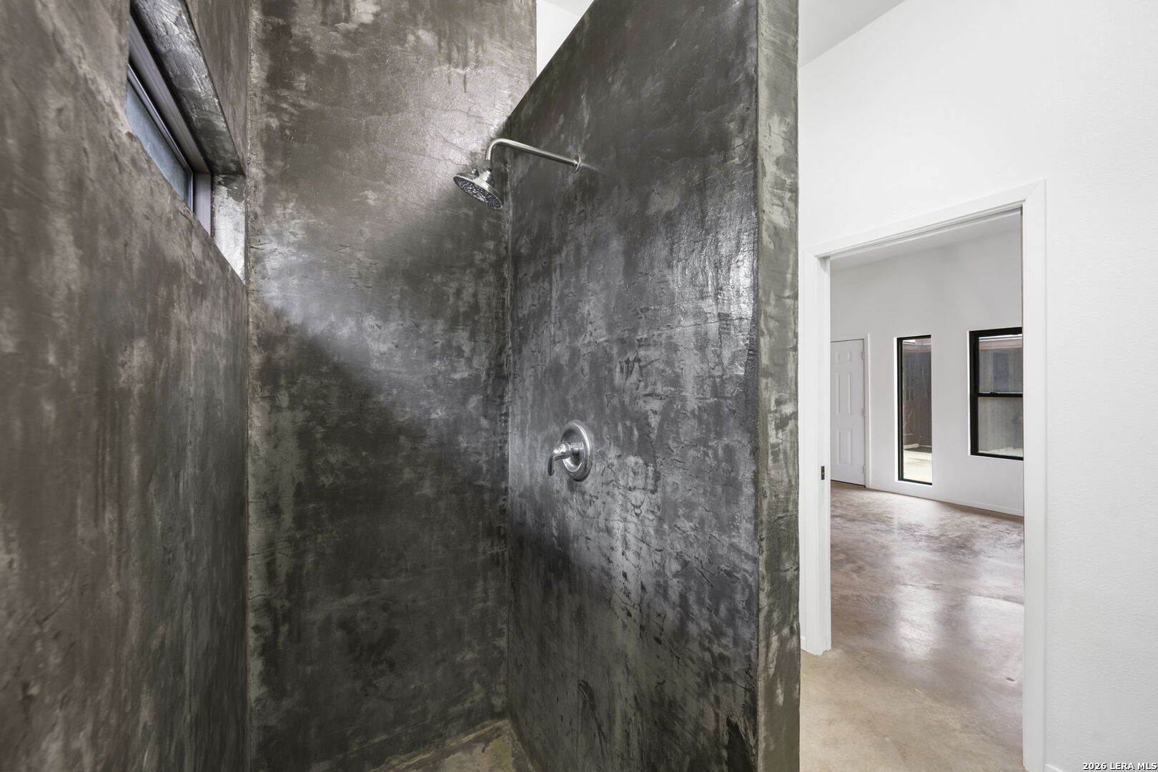 9616 Azalea Circle Garden Ridge, TX 78266 - Photo 24 of 47 a bathroom with a shower