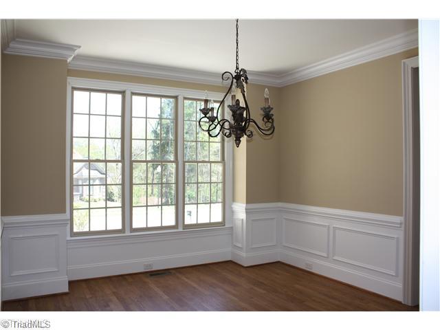 5009 Bennington Way High Point, NC 27262 - Photo 5 of 14 Dining Room.