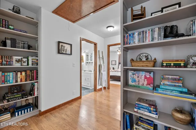 $1,194,000 | 1292 Deer Lodge Highway, Sunbright, TN 37872