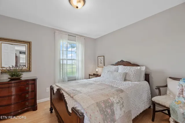 $1,194,000 | 1292 Deer Lodge Highway, Sunbright, TN 37872