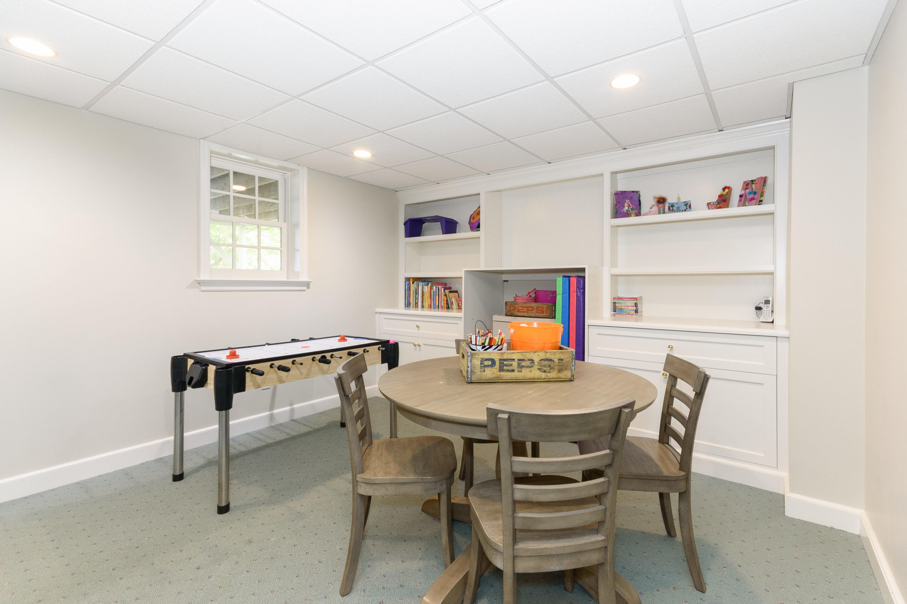 116 Ridge Acres Road Darien, CT 06820 - Photo 31 of 44 a dining room with furniture and window