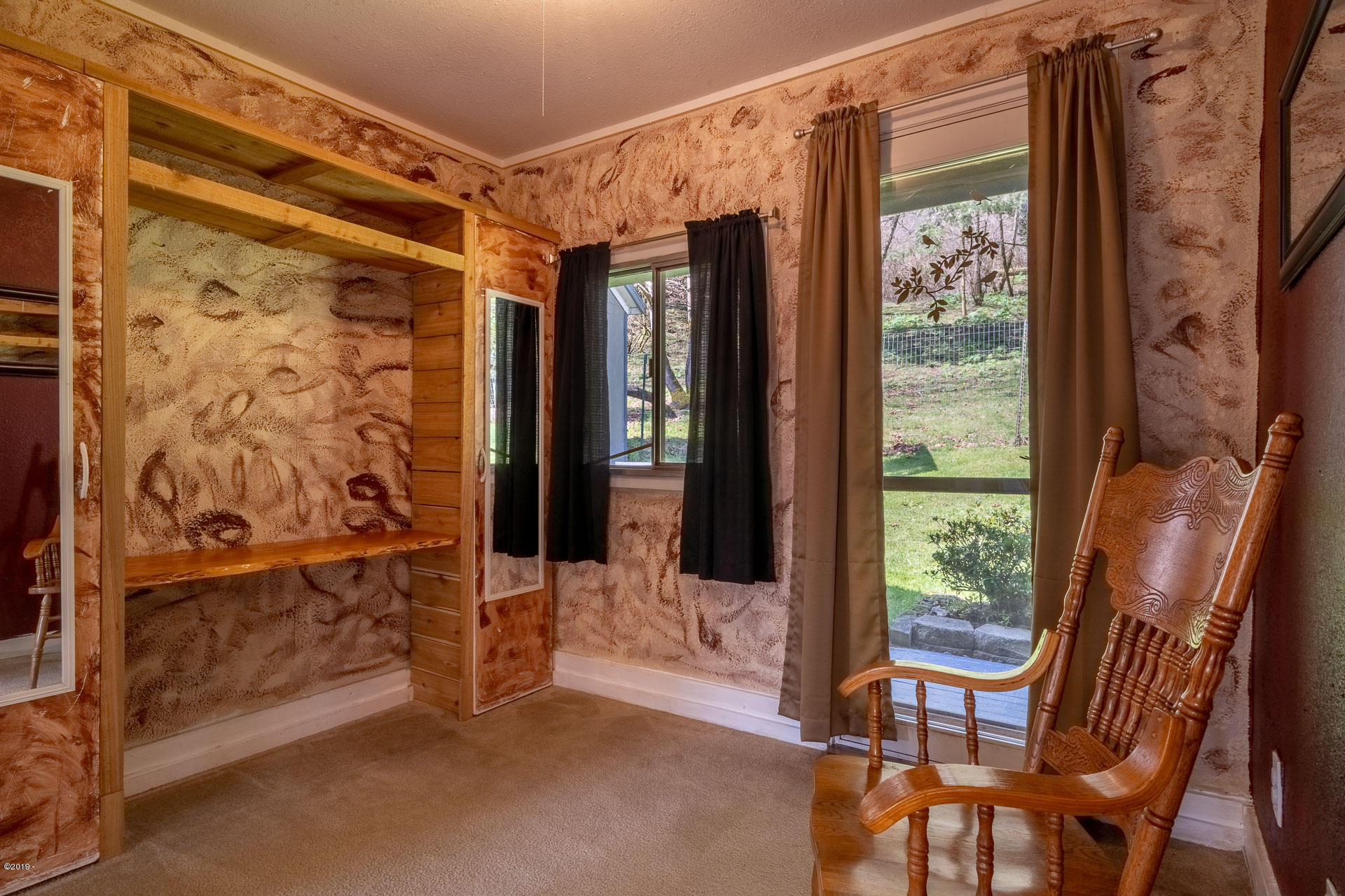 1346 Hidden Valley Road Newport, OR 97365 - Photo 19 of 23 19-Den-bedroom
