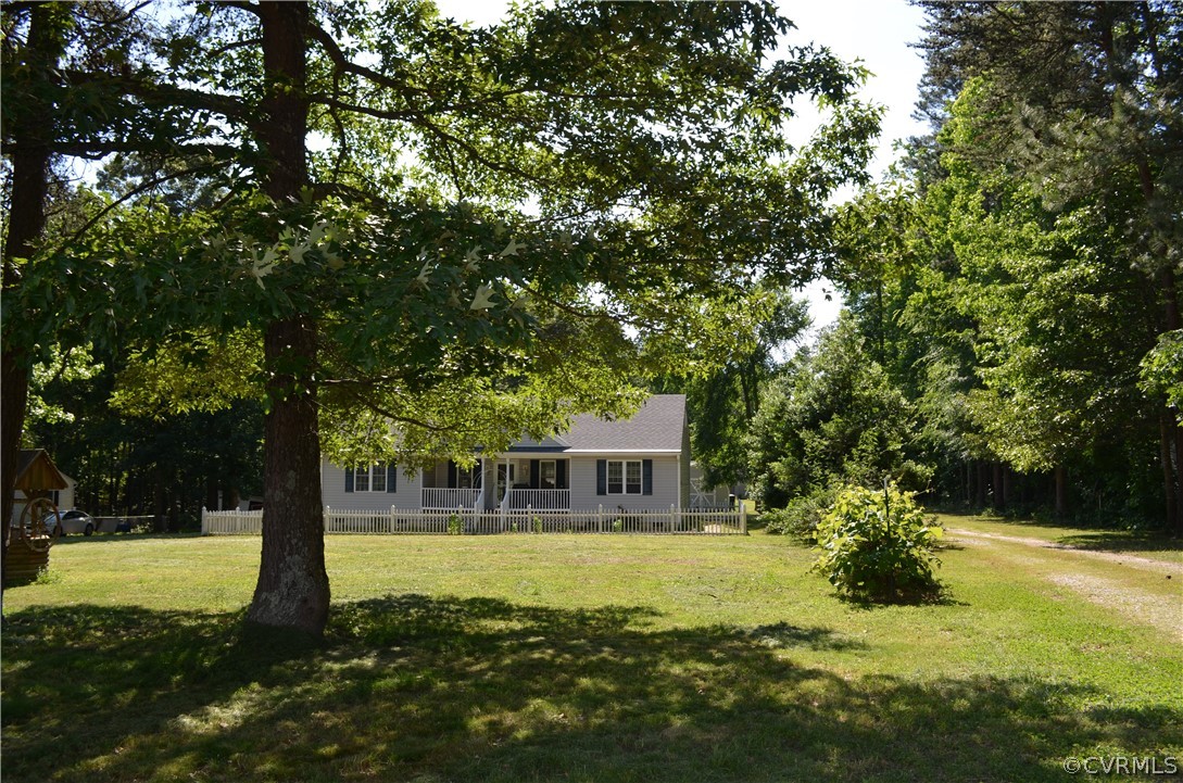 1847 Jeter Road Powhatan, VA 23139 - Photo 18 of 20 Gallery Image 18