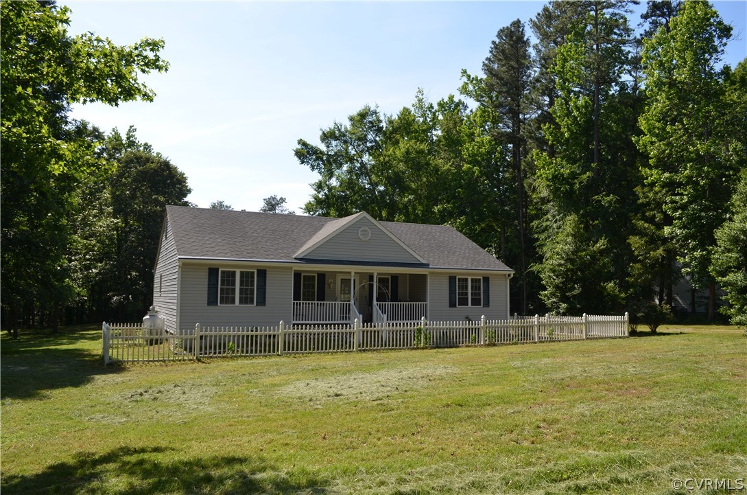 1847 Jeter Road Powhatan, VA 23139 - Photo 2 of 20 Gallery Image 2