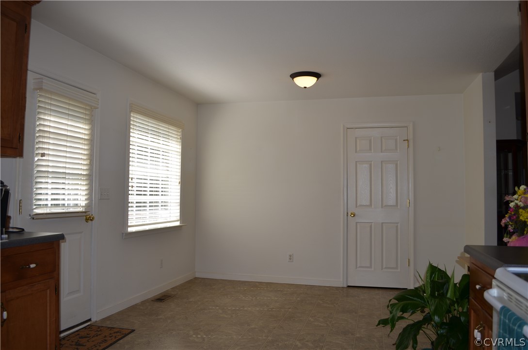 1847 Jeter Road Powhatan, VA 23139 - Photo 10 of 20 Gallery Image 10