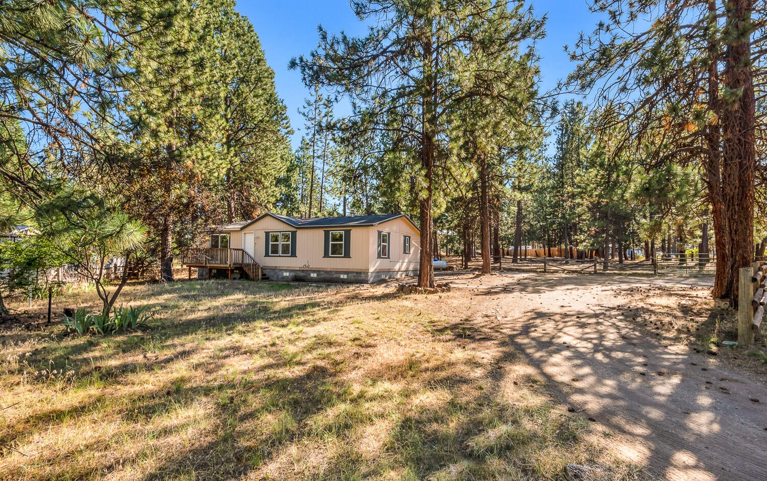 19311 Cherokee Road Bend, OR 97702 - Photo 1 of 25 OReilly_20220823_1_207517_72ppi