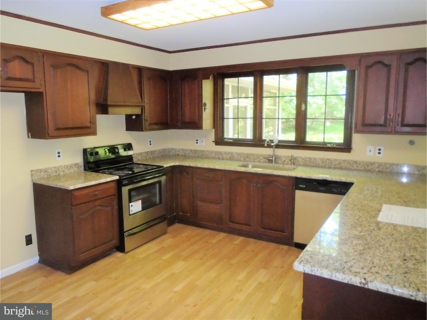 428 East Hillendale Road Chadds Ford, PA 19317 - Photo 3 of 25