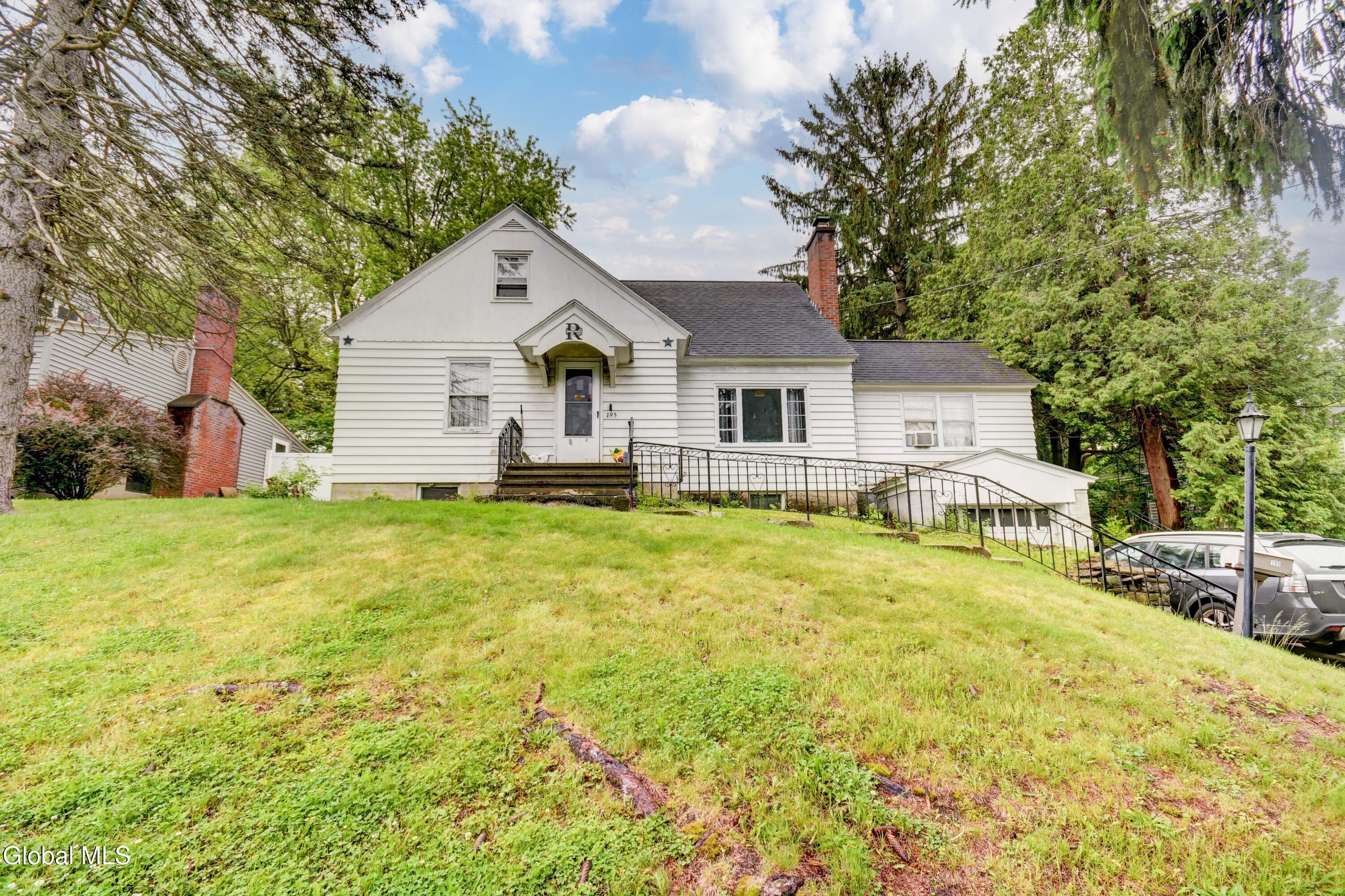 195 Northampton Road Amsterdam, NY 12010 - Photo 33 of 34 195 Northampton-4