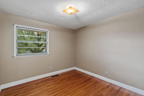 $219,900 | 110 Fairhill Avenue, Calhoun, TN 37309