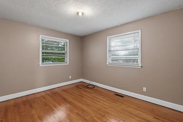 $219,900 | 110 Fairhill Avenue, Calhoun, TN 37309