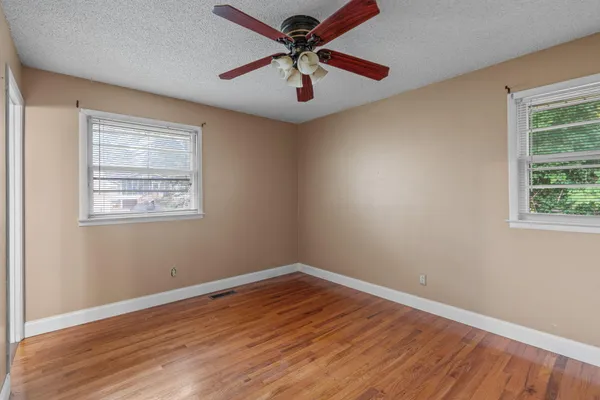 $219,900 | 110 Fairhill Avenue, Calhoun, TN 37309