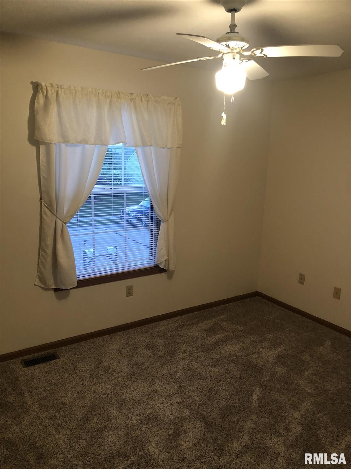 2410 Basil Drive Springfield, IL 62707 - Photo 11 of 22 Gallery Image 11