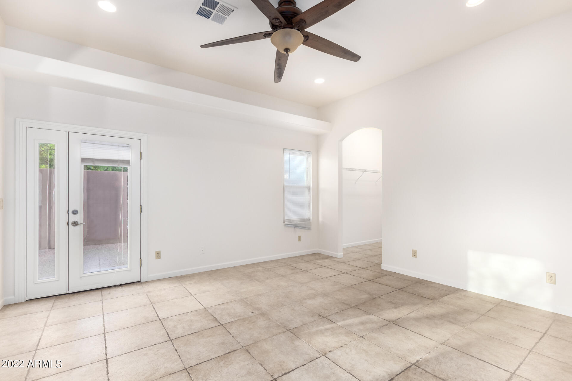 1020 East Curry Road Tempe, AZ 85288 - Photo 13 of 31 0016-16-Curry