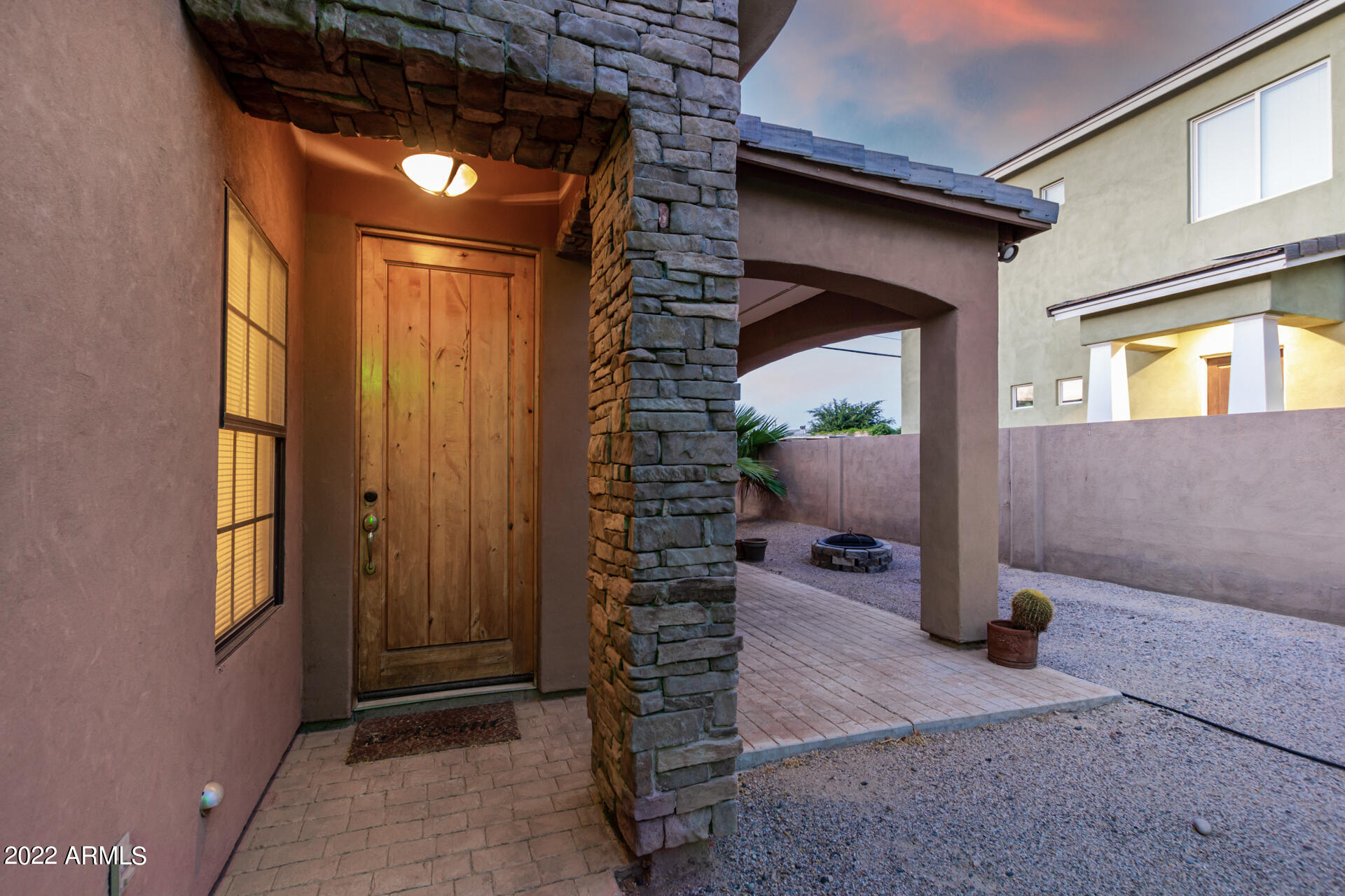 1020 East Curry Road Tempe, AZ 85288 - Photo 4 of 31 0004-04-Curry