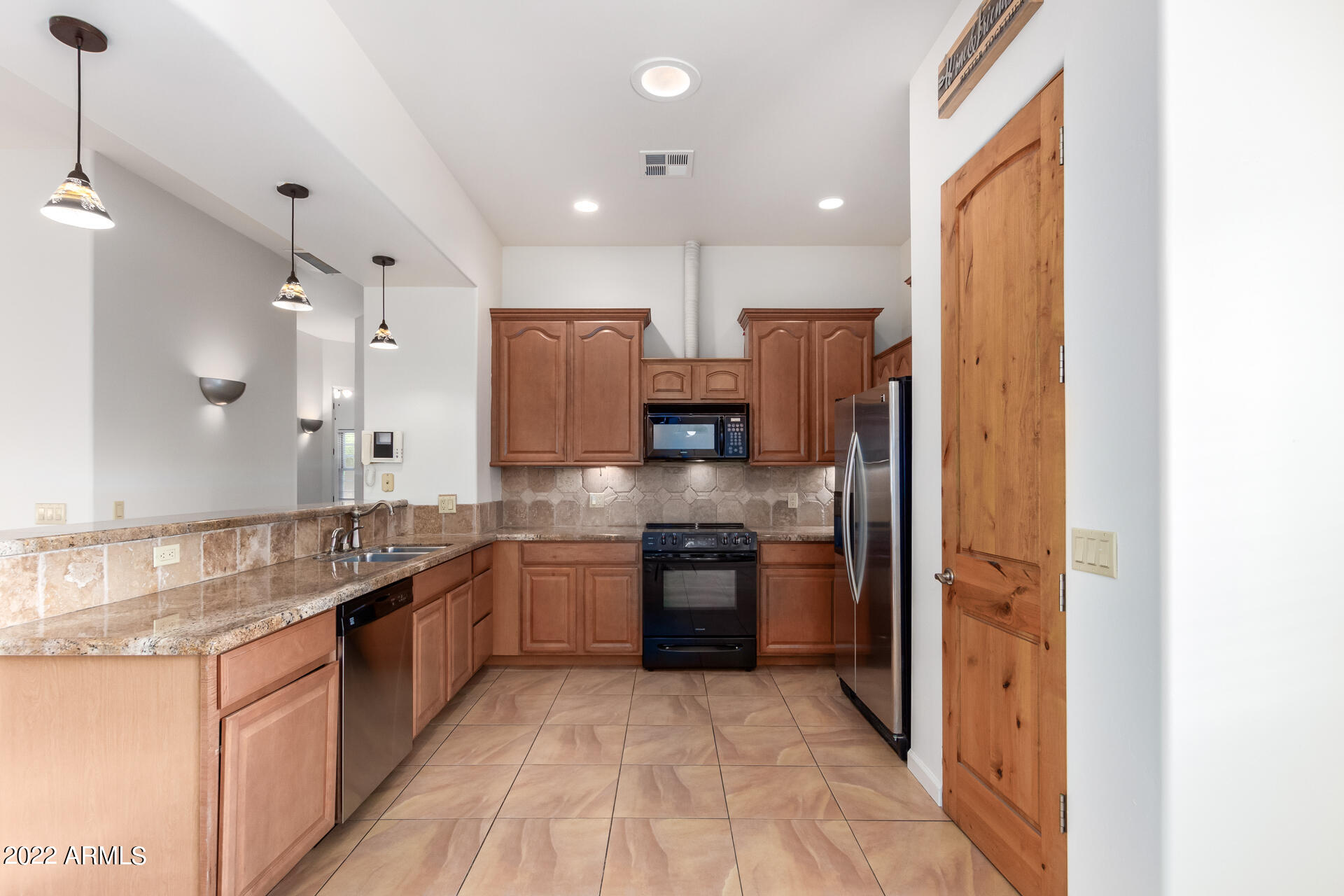 1020 East Curry Road Tempe, AZ 85288 - Photo 10 of 31 0013-13-Curry