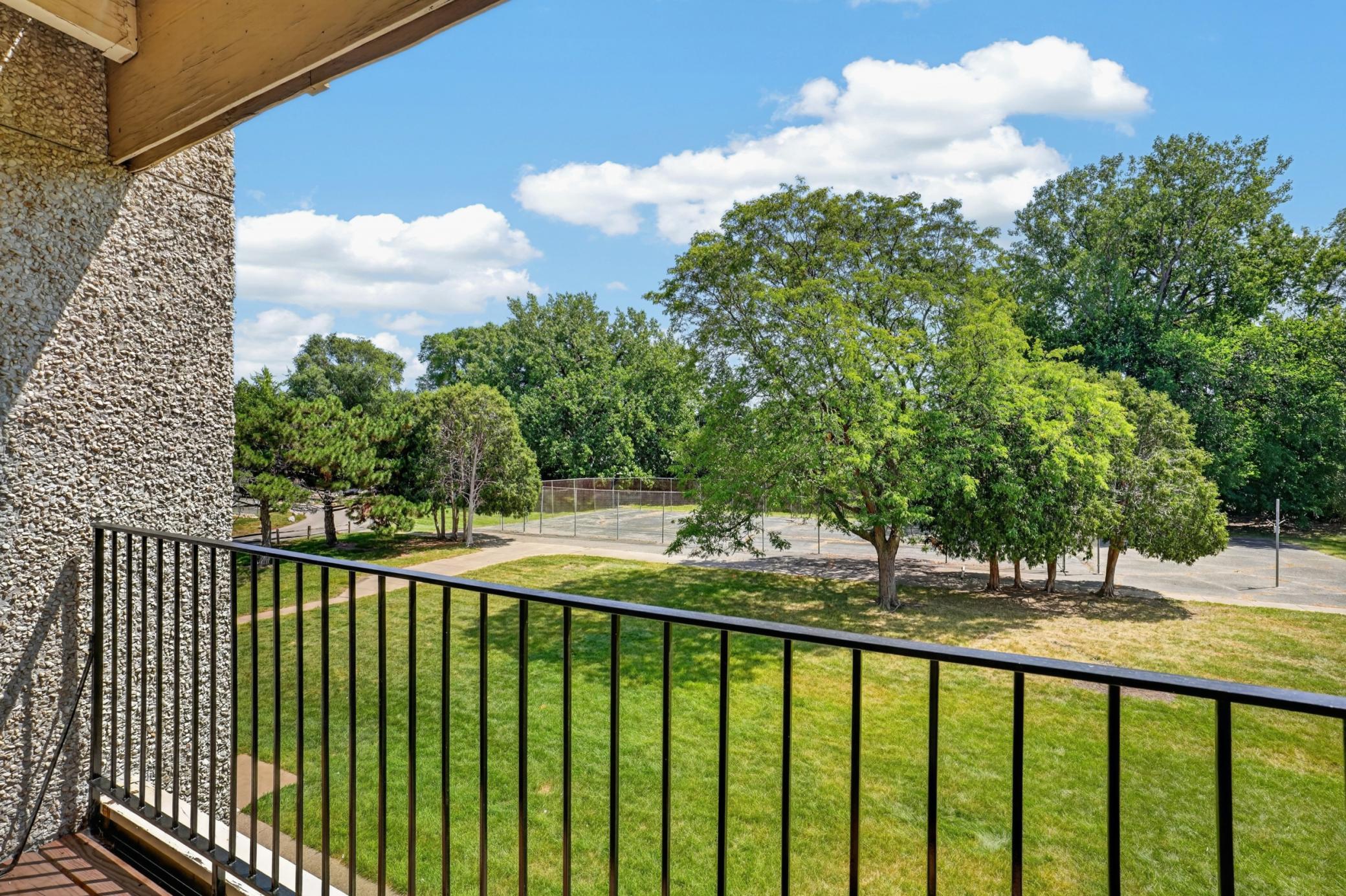 4130 Rahn Road, Unit 206 St. Paul, MN 55122 - Photo 20 of 31 Gallery Image 20