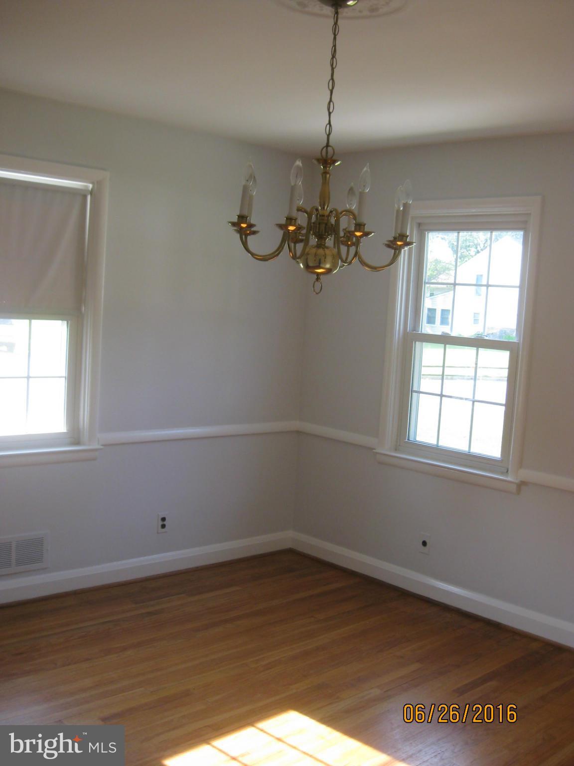 8303 Alston Road Baltimore, MD 21204 - Photo 3 of 21 Dining Room